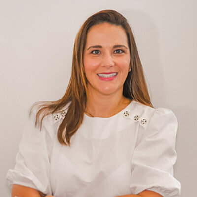 Prof.ª Marília Rezende Callegari Ph.D