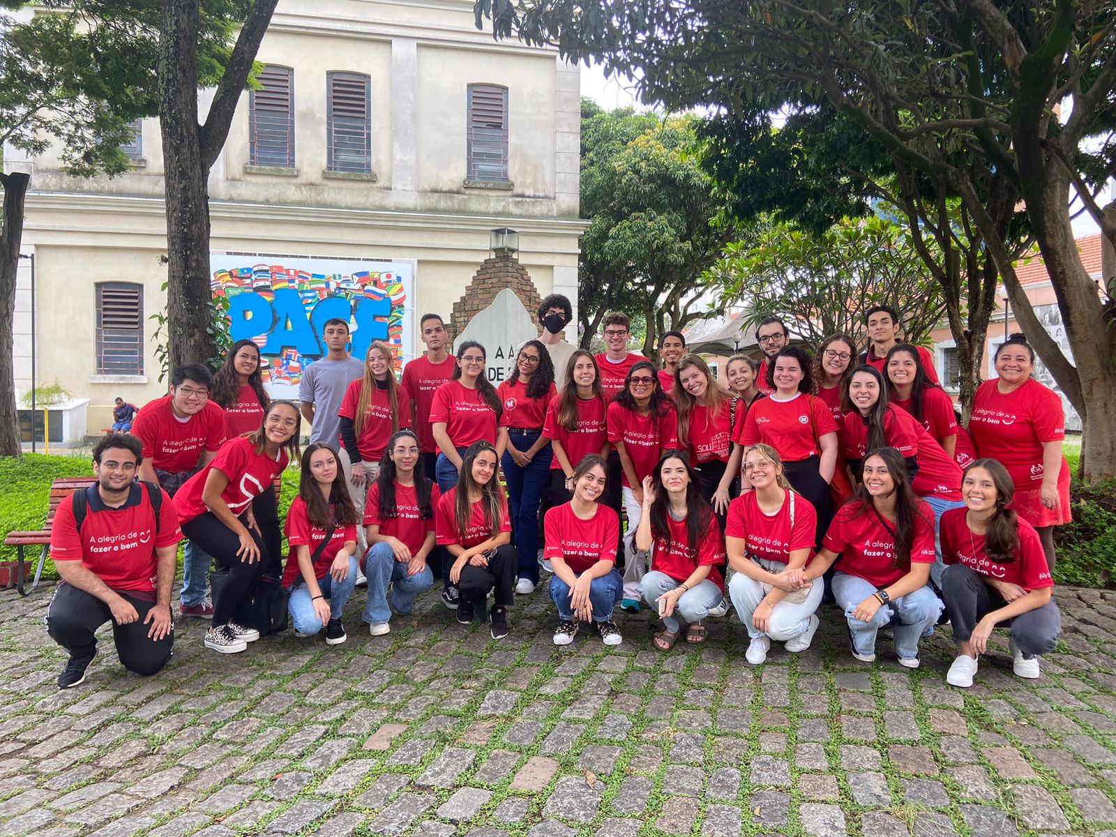 Alegria e esperança em São Paulo, Notícias