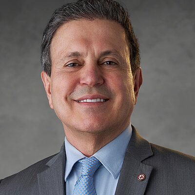 Mauricio Melo de Meneses Mauricio Melo de Meneses